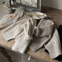 Afbeelding in Gallery-weergave laden, twisted knit
