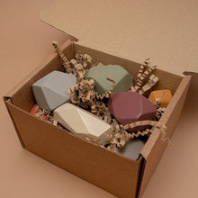 Afbeelding in Gallery-weergave laden, Handmade Stacking Rocks
